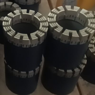 Vỏ vỏ bền Q Series với kim cương tổng hợp cho khoan lõi dây