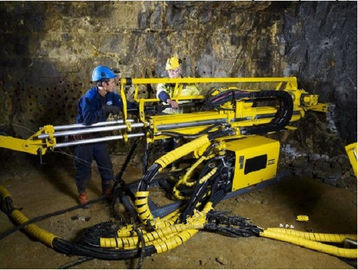 Khoan khoan sâu 2000m khoan sâu Rig Diamec U8 Với Khoan Khoan sâu APC
