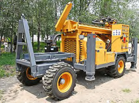 DTH Air & MUD Drilling 200m Heavy Duty 4 bánh xe Trailer Máy khoan giếng nước gắn trên giàn khoan