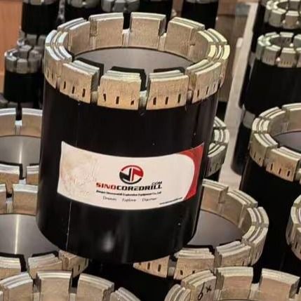Tiêu chuẩn BQ / NQ / HQ / PQ Kim cương lõi bit được thiết kế cho độ chính xác và tuổi thọ dài