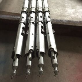 1.5m / 3m Độ dài hợp kim thép rèn dây lõi thùng cho đục dây ống kép