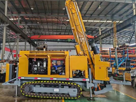Máy khoan lõi bề mặt thủy lực hoàn toàn CR-18A với mô-men xoắn tối đa 6400 N·m, Hành trình cấp liệu 3700 mm và Động cơ Diesel 178 kW